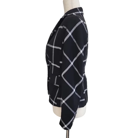 EUC 7th Avenue women's plaid 1 button blazer jacket, 2P, black white - Picture 2 of 10